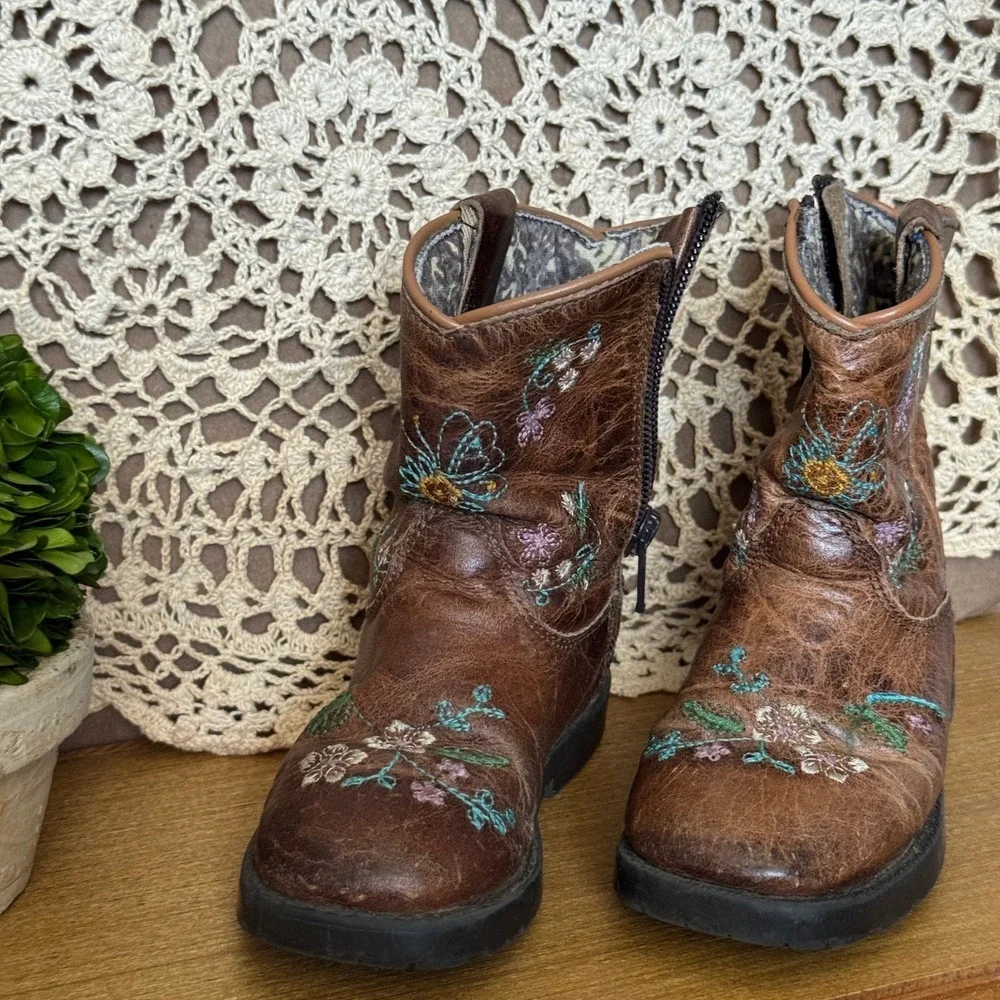 Shyanne Girls Cowboy Boots Square Toe Embroidered Flowers Brown‎ Size 7D Western
